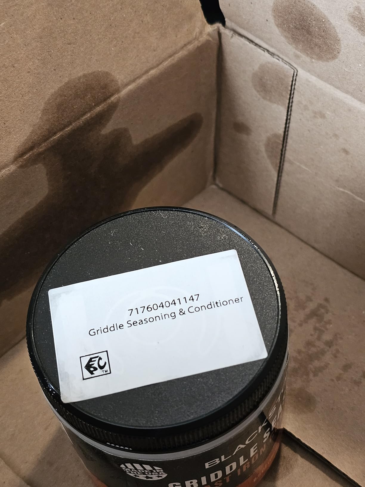 BLACKSTONE 4146 Griddle Seasoning and Cast Iron Conditioner, White - Customer Photo 4