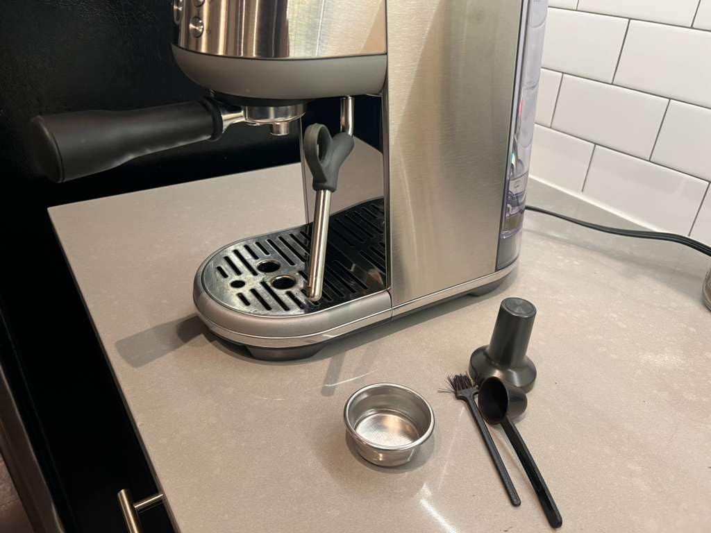 Breville Bambino Espresso Machine BES450BSS, Brushed Stainless Steel Customer Review Breville Bambino Espresso Machine BES450BSS, Brushed Stainless Steel - Customer Photo 2