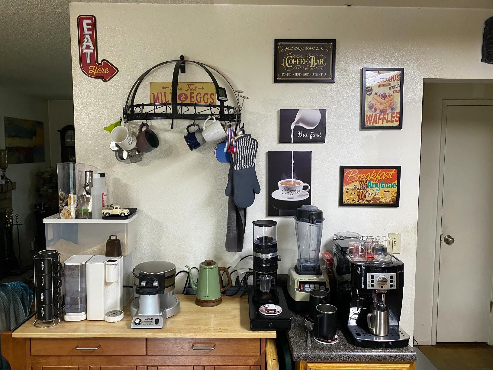 De'Longhi Magnifica Evo Automatic Espresso & Coffee Machine with Manual Milk Frother, Built-in Grinder & Auto-Clean Function - For Latte, Cappuccino, Americano, Iced Coffee, ECAM29043SB - Customer Photo 5