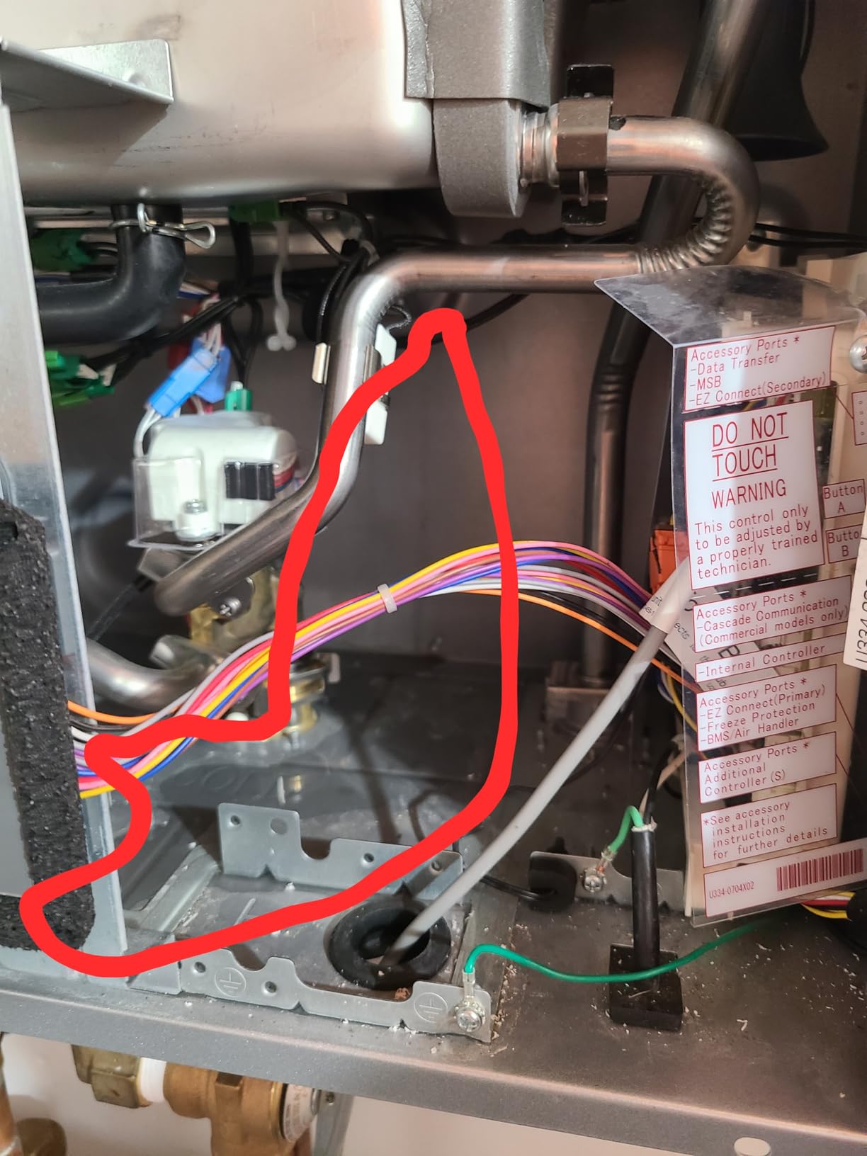 Rinnai RE140iN Non-Condensing Natural Gas Tankless Water Heater, Up to 5.3 GPM, Indoor Installation, 140,000 BTU Customer Review Rinnai RE140iN Non-Condensing Natural Gas Tankless Water Heater, Up to 5.3 GPM, Indoor Installation, 140,000 BTU - Customer Photo 3