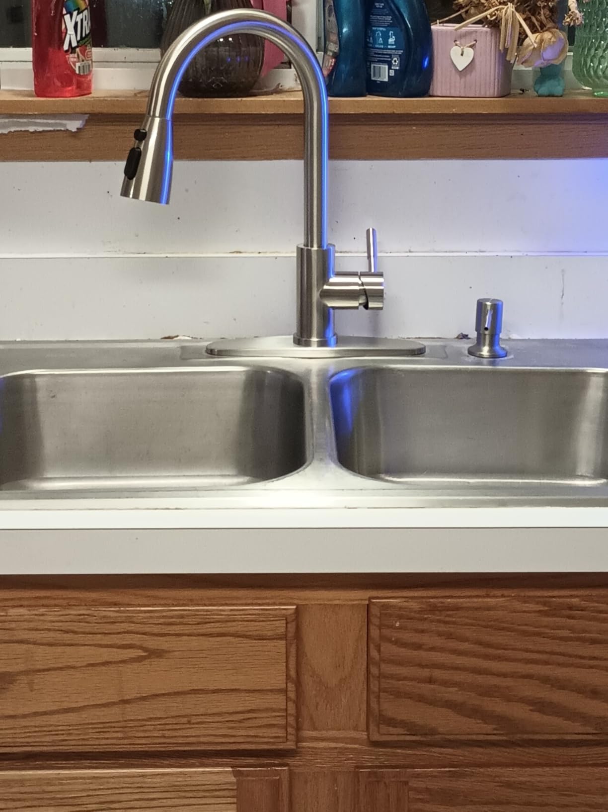 WOWOW Kitchen Faucet with Soap Dispenser: 304 Stainless Steel Kitchen Sink Faucet with Pull Down Sprayer 3 Modes, Single Handle High Arc Mixer Taps for Sink, RV, Laundry, Bar (Brushed Nickel) Customer Review WOWOW Kitchen Faucet with Soap Dispenser: 304 Stainless Steel Kitchen Sink Faucet with Pull Down Sprayer 3 Modes, Single Handle High Arc Mixer Taps for Sink, RV, Laundry, Bar (Brushed Nickel) - Customer Photo 2