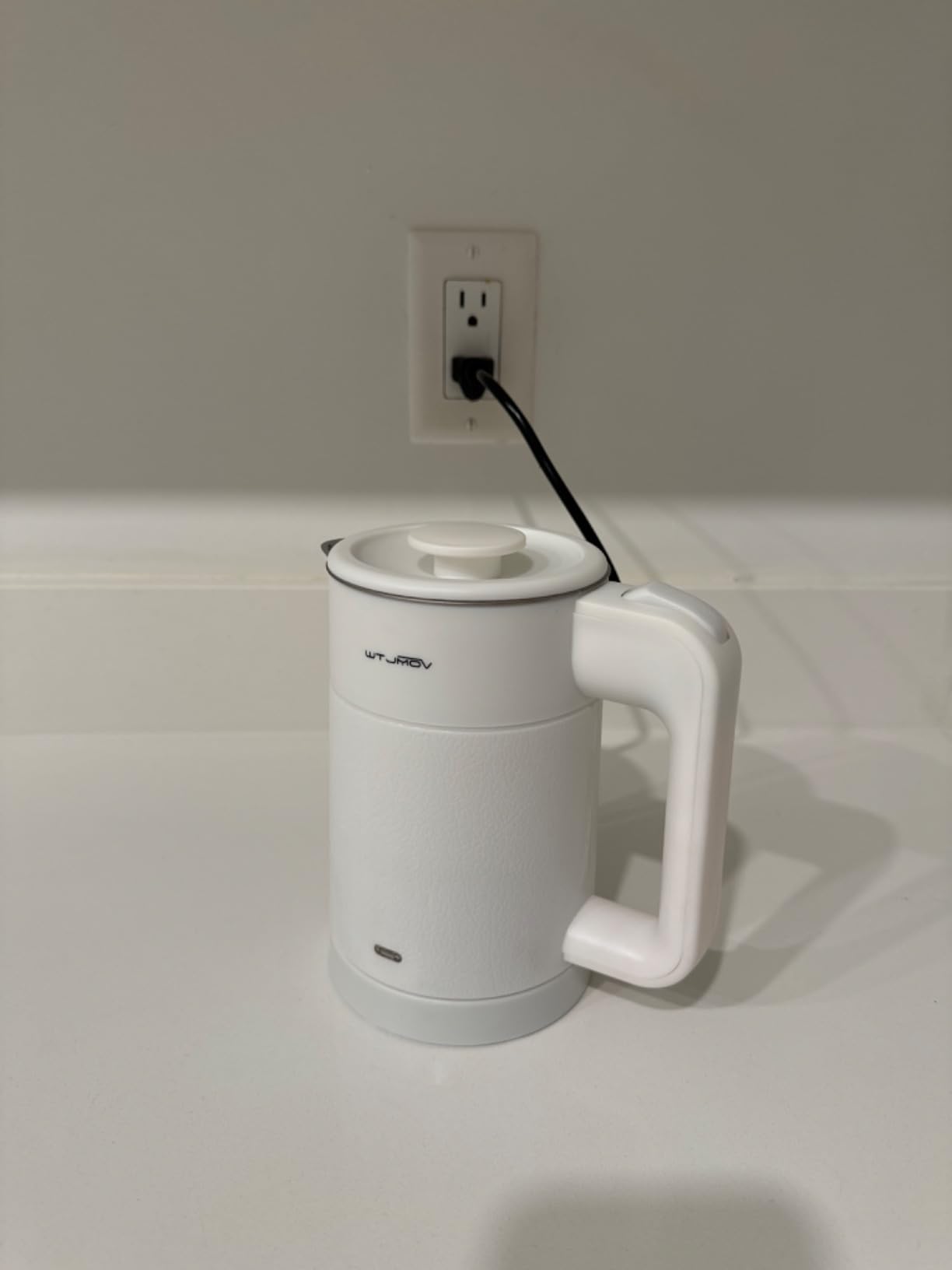 0.6L Small Electric Tea Kettle Lightweight, 20 Ounce Double Wall Hot Water Boiler Stainless Steel Auto Shut-off, 120V Portable Travel Electric Kettle Fast Boil for Tea and Coffee, Black - Customer Photo 4