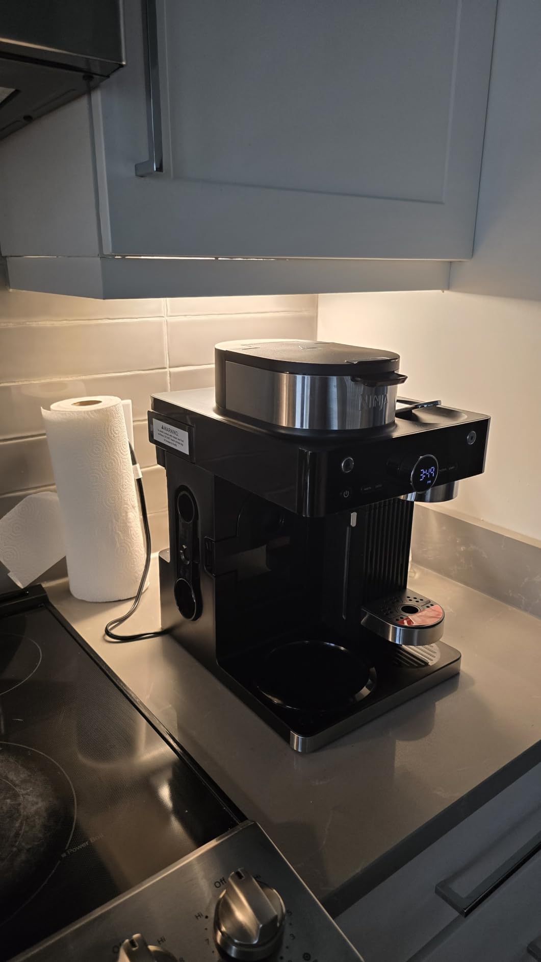 Ninja Espresso & Coffee Maker & Barista System, 3 Espresso Brew Styles, Single-Serve Coffee & Nespresso Capsule Compatible, Built-in Frother, Espresso, Cappuccino & Latte Maker, Black, CFN601 Customer Review Ninja Espresso & Coffee Maker & Barista System, 3 Espresso Brew Styles, Single-Serve Coffee & Nespresso Capsule Compatible, Built-in Frother, Espresso, Cappuccino & Latte Maker, Black, CFN601 - Customer Photo 1