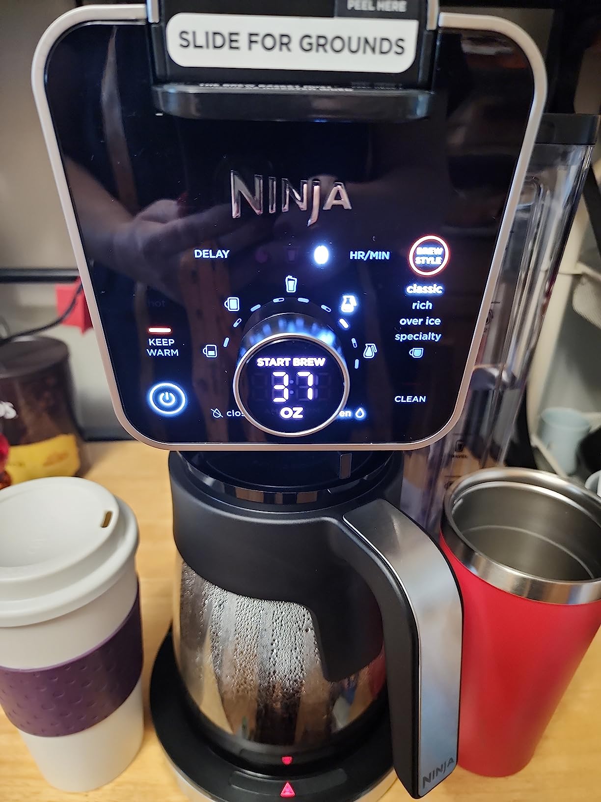 Ninja Hot and Iced Coffee Maker, Single Serve Coffee Maker and Drip Coffee Machine, DualBrew Pro Specialty 12-Cup with K-Cup Combo, Includes Permanent Filter, CFP307 - Customer Photo 4