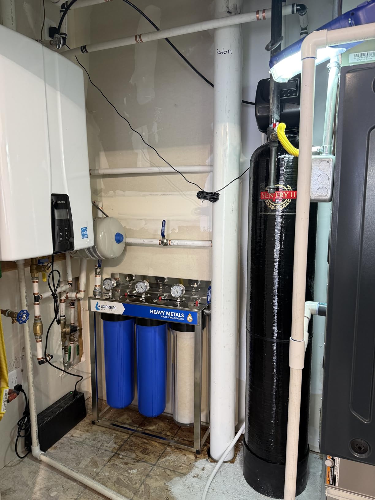 Express Water Whole House Water Filter System | ULTIMATE PROTECTION | 3 Stage Home Filtration, Top Tier Heavy Metal + Anti-Scale Filter, Highly Reduces Scale, Chloramine, Chlorine, PFAs, Lead, Arsenic Customer Review Express Water Whole House Water Filter System | ULTIMATE PROTECTION | 3 Stage Home Filtration, Top Tier Heavy Metal + Anti-Scale Filter, Highly Reduces Scale, Chloramine, Chlorine, PFAs, Lead, Arsenic - Customer Photo 3