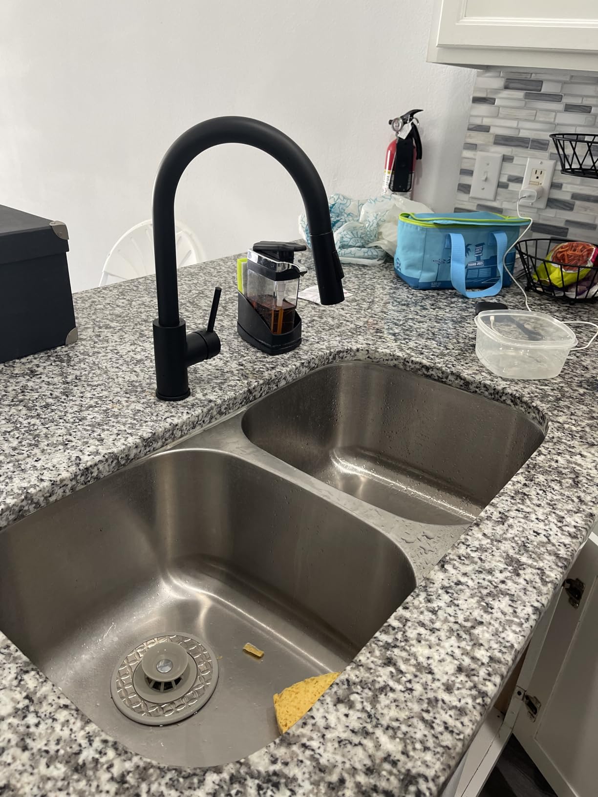 Havin Gold Kitchen Faucet with Pull Down Sprayer, High Arc Stainless Steel Material, with cUPC Ceramic Cartridge,Without Deck Plate,Fit for 1 Hole Kitchen Sink or Laundry Sink,Brushed Gold,HV501G - Customer Photo 1