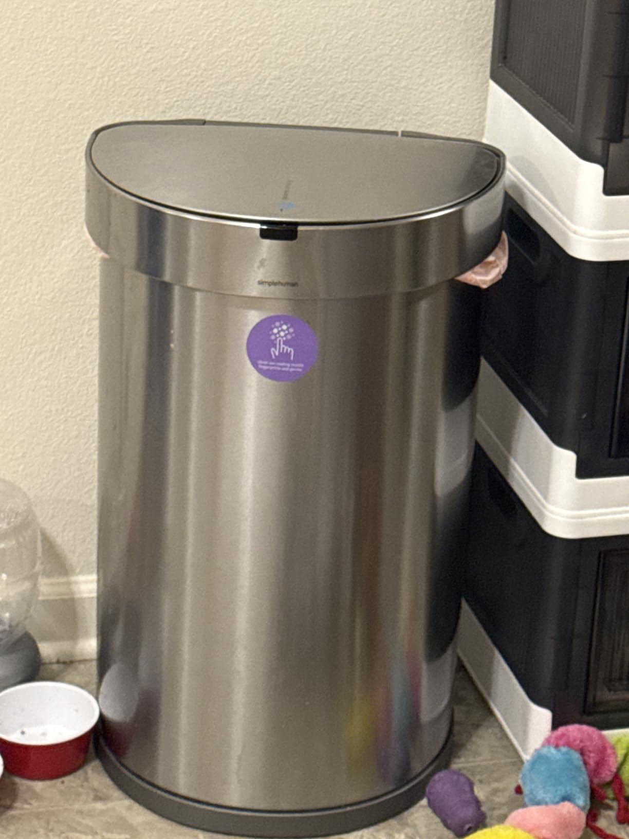 simplehuman 45L semi-Round Sensor can, Matte Black Steel - Customer Photo 2