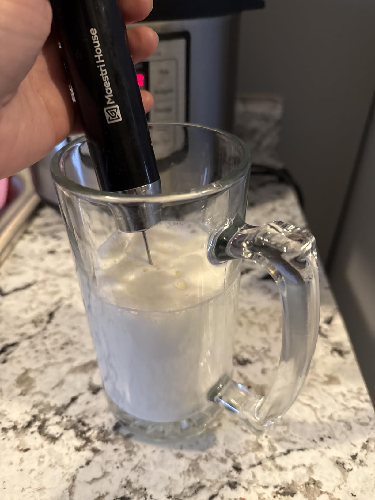 Maestri House Rechargeable Milk Frother with Stand, LunaFro Handheld Electric Foam Maker Waterproof Detachable Stainless Steel Whisk Drink Mixer Foamer for Lattes, Cappuccino Customer Review Maestri House Rechargeable Milk Frother with Stand, LunaFro Handheld Electric Foam Maker Waterproof Detachable Stainless Steel Whisk Drink Mixer Foamer for Lattes, Cappuccino - Customer Photo 1