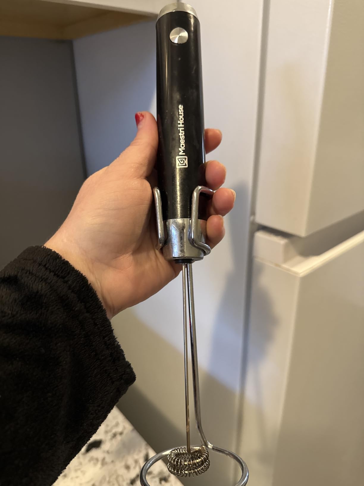 Maestri House Rechargeable Milk Frother with Stand, LunaFro Handheld Electric Foam Maker Waterproof Detachable Stainless Steel Whisk Drink Mixer Foamer for Lattes, Cappuccino - Customer Photo 3