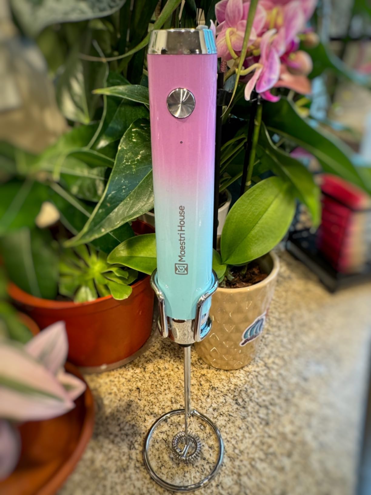 Maestri House Rechargeable Milk Frother with Stand, LunaFro Handheld Electric Foam Maker Waterproof Detachable Stainless Steel Whisk Drink Mixer Foamer for Lattes, Cappuccino - Customer Photo 4