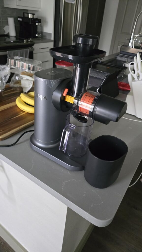 Ninja NeverClog Cold Press Juicer, Powerful Slow Juicer with Total Pulp Control, Countertop, Electric, 2 Pulp Functions, Dishwasher Safe, 2nd Generation, Charcoal, JC151 Customer Review Best Slow Cold Press Juicer
