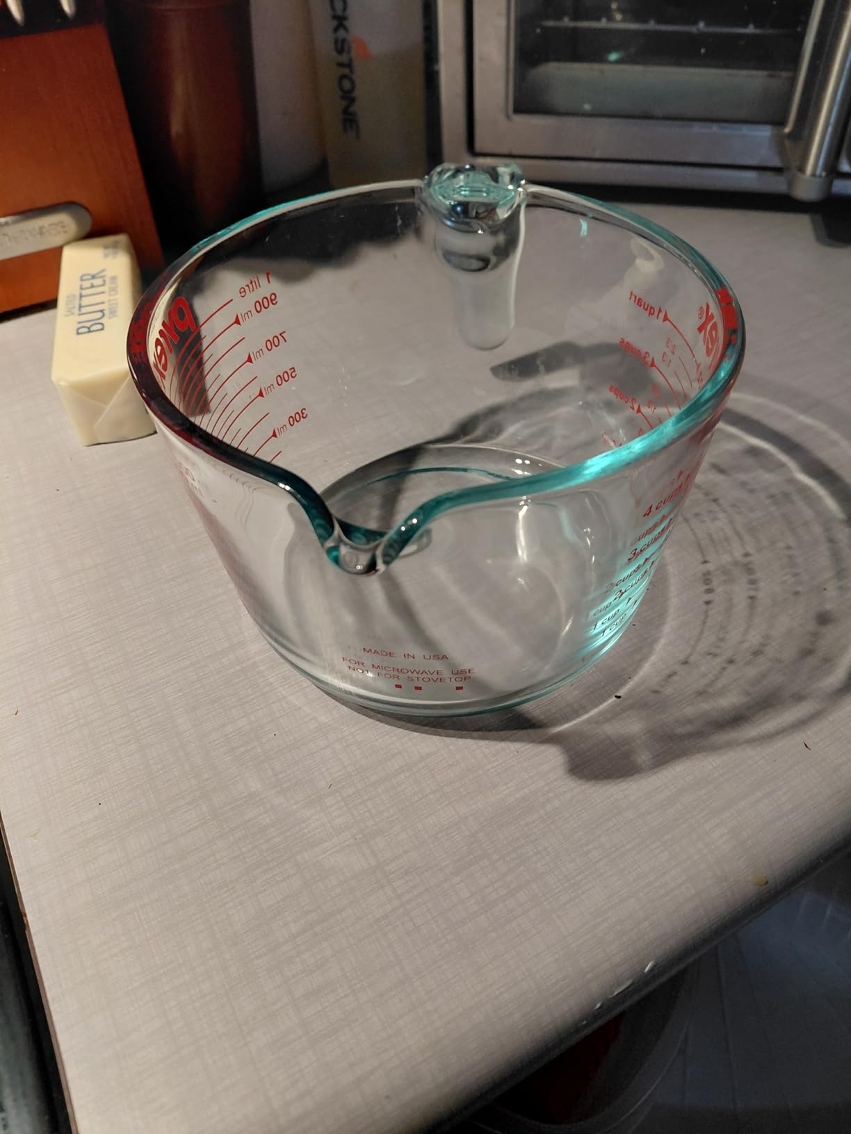 Pyrex 4-Cup Glass Measuring Cup For Baking and Cooking, Dishwasher, Freezer, Microwave, and Preheated Oven Safe, Essential Kitchen Tools Customer Review Pyrex 4-Cup Glass Measuring Cup For Baking and Cooking, Dishwasher, Freezer, Microwave, and Preheated Oven Safe, Essential Kitchen Tools - Customer Photo 1