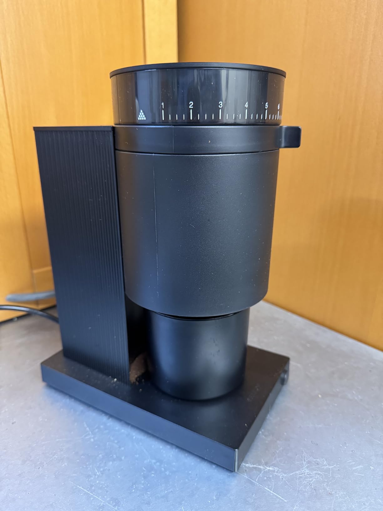Fellow Opus Conical Burr Coffee Grinder - All Purpose Electric - Espresso Grinder with 41 Settings for Drip, French Press, & Cold Brew - Matte Black - Customer Photo 2