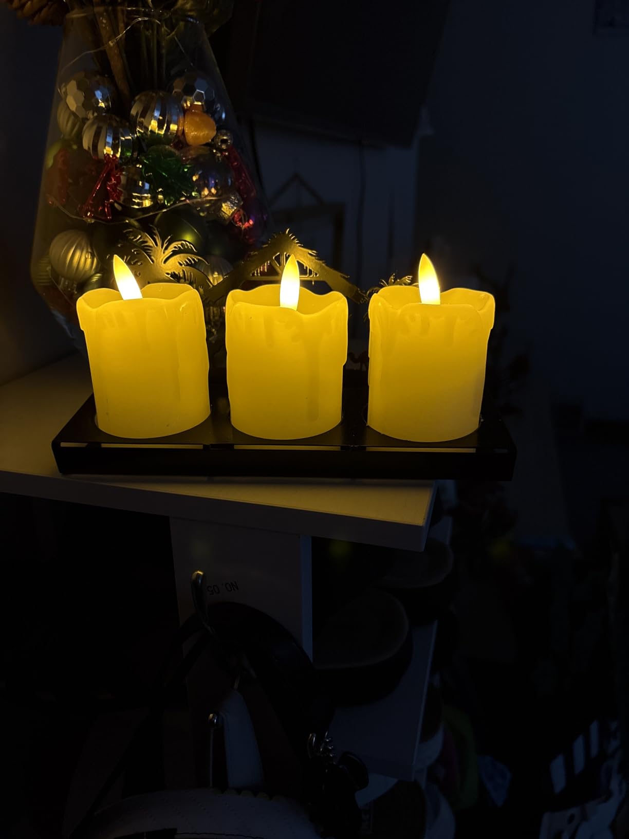 Lezonic Flameless Votive Candles Battery Operated with Remote and Timer, Pack of 6 (D:2