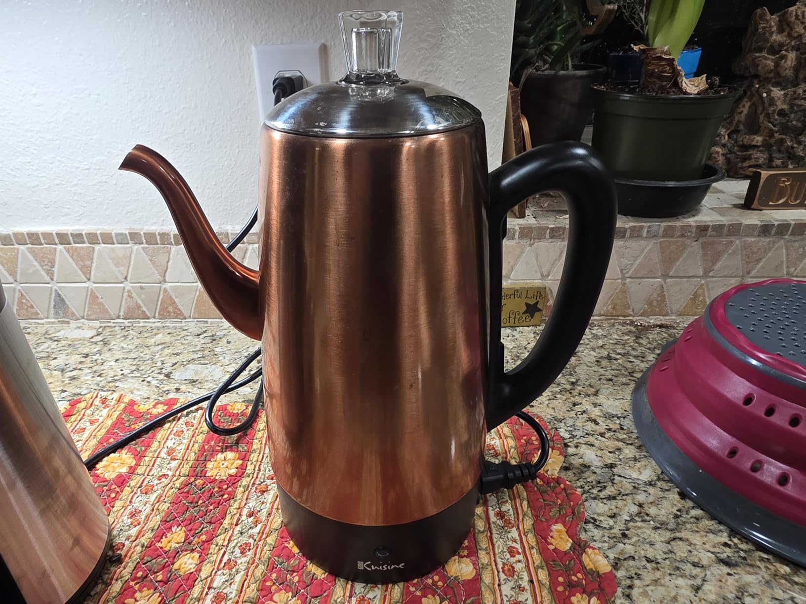 Euro Cuisine PER04 Stainless Steel Electric Coffee Percolator, 4 Cup, Polished Copper Finish, Dripless Gooseneck Spout, Clear Glass Knob, Brewing Indication, Keep-Warm Function, Detachable Cord - Customer Photo 1