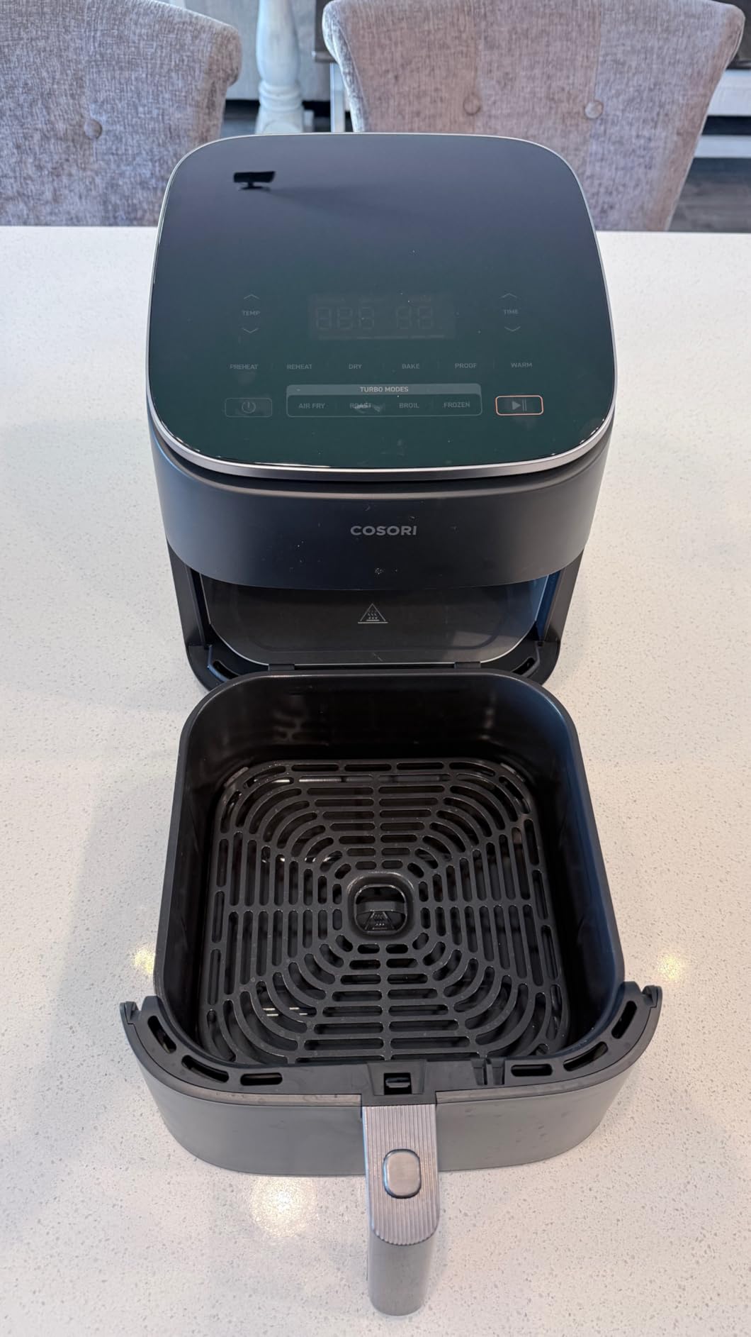 Cosori 9-in-1 TurboBlaze Air Fryer 6 Qt, PFAS-Free Ceramic Coating, Dark Gray customer photo 2