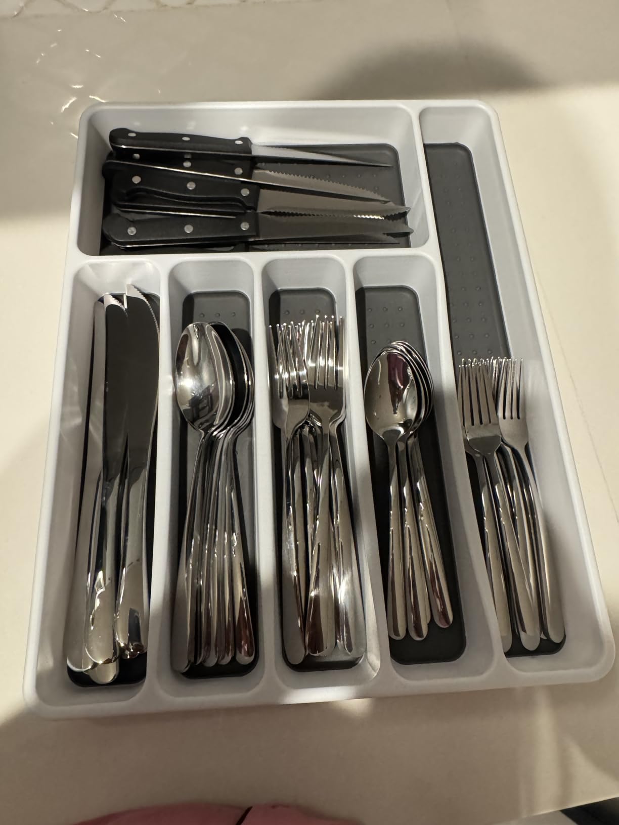 49-Piece Silverware Set with Organizer, Heavy Duty Stainless Steel Flatware Set for 8, Cutlery Utensil Sets with Steak Knives, Rust-proof, Mirror Polished, Dishwasher Safe, Heavy Duty - Customer Photo 2