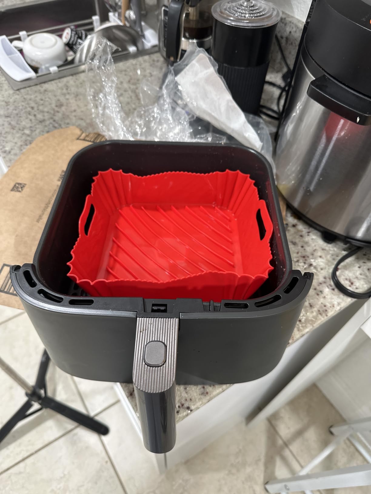 Air Fryer Silicone Liners Square 2 Pack 7.1 Inch Airfryer Liners 4-7 QT Reusable Air Fryer Liners Silicone Pot Oven Liner Baking Tray Customer Review Air Fryer Silicone Liners Square 2 Pack 7.1 Inch Airfryer Liners 4-7 QT Reusable Air Fryer Liners Silicone Pot Oven Liner Baking Tray - Customer Photo 2