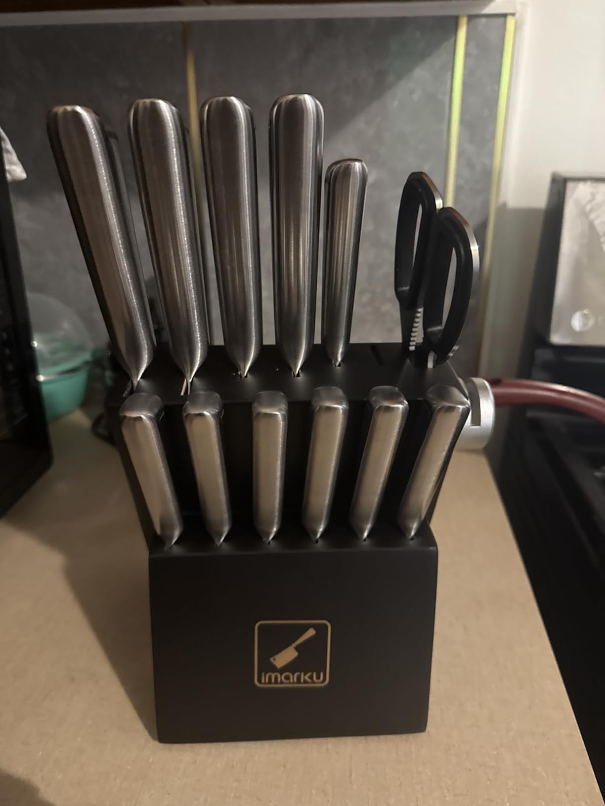 Knife Sets for Kitchen with Block imarku G14 Japanese Knife Set Stainless Steel Kitchen 14pcs, Built-in Sharpener, Sharp Knives with Non-slip Ergonomic Handle - Dishwasher Safe, Home Essential Gifts - Customer Photo 1