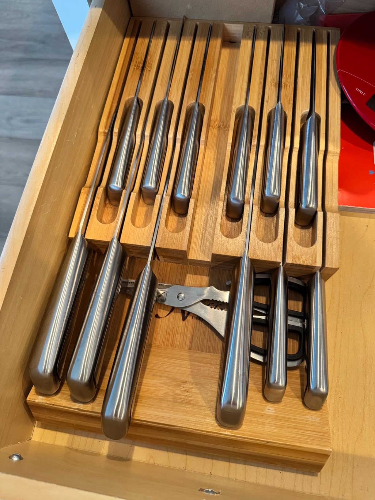 Knife Sets for Kitchen with Block imarku G14 Japanese Knife Set Stainless Steel Kitchen 14pcs, Built-in Sharpener, Sharp Knives with Non-slip Ergonomic Handle - Dishwasher Safe, Home Essential Gifts - Customer Photo 5