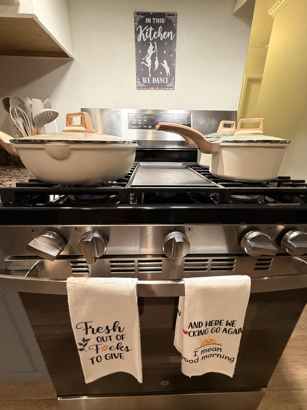 CAROTE 21Pcs Pots and Pans Set, Nonstick Cookware Sets, White Granite Induction Cookware Non Stick Cooking Set w/Frying Pans & Saucepans(PFOS, PFOA Free) Customer Review CAROTE 21Pcs Pots and Pans Set, Nonstick Cookware Sets, White Granite Induction Cookware Non Stick Cooking Set w/Frying Pans & Saucepans(PFOS, PFOA Free) - Customer Photo 1