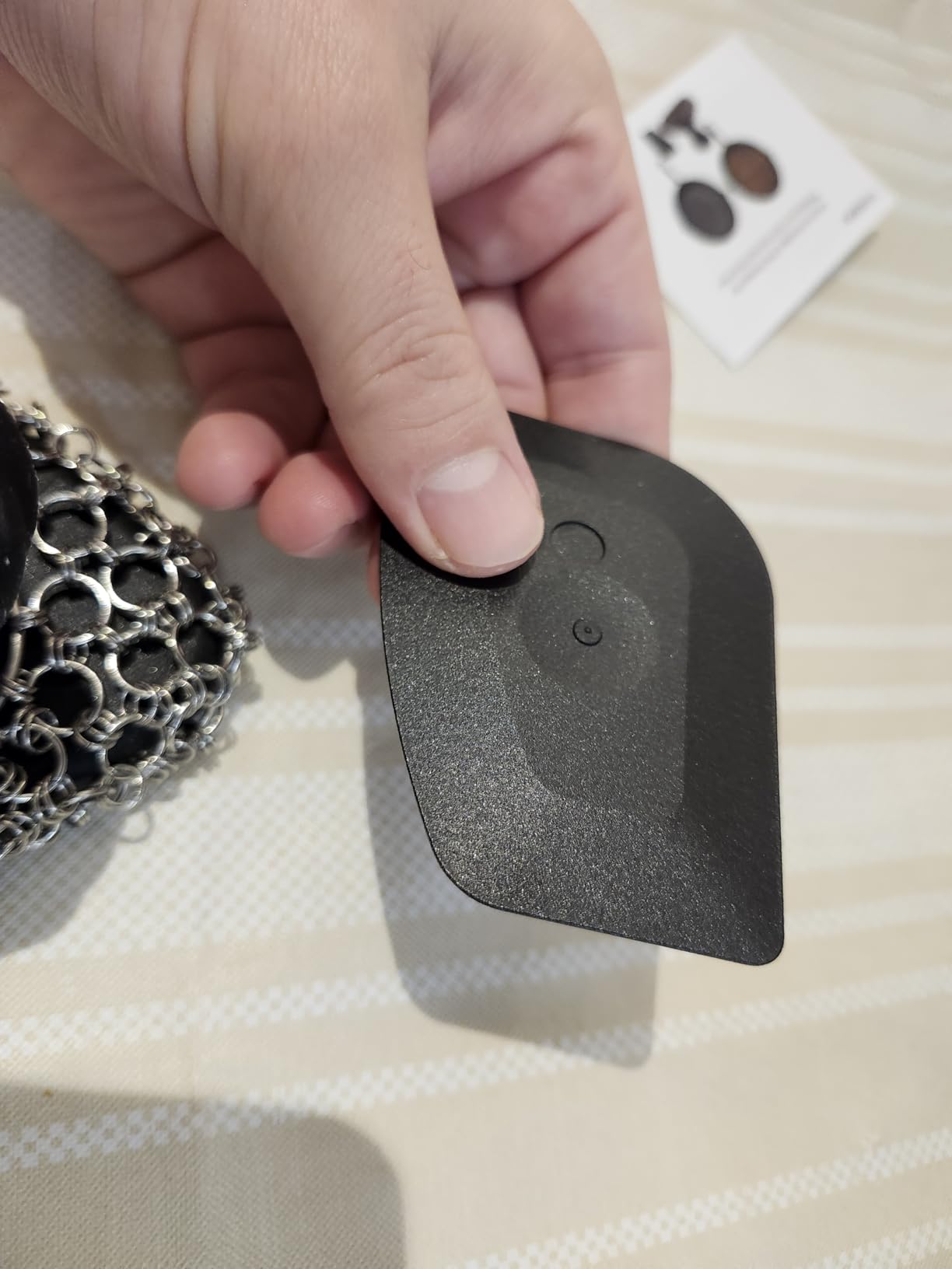Cast Iron Scrubber with Pan Scraper, 316 Chainmail Scrubber, Upgraded Chain Mail Scrubber Sponge, Cast Iron Cleaner for Grill Pan Skillet Wok Carbon Steel, Dutch Oven Metal Brush Cleaning Kit, Black - Customer Photo 1