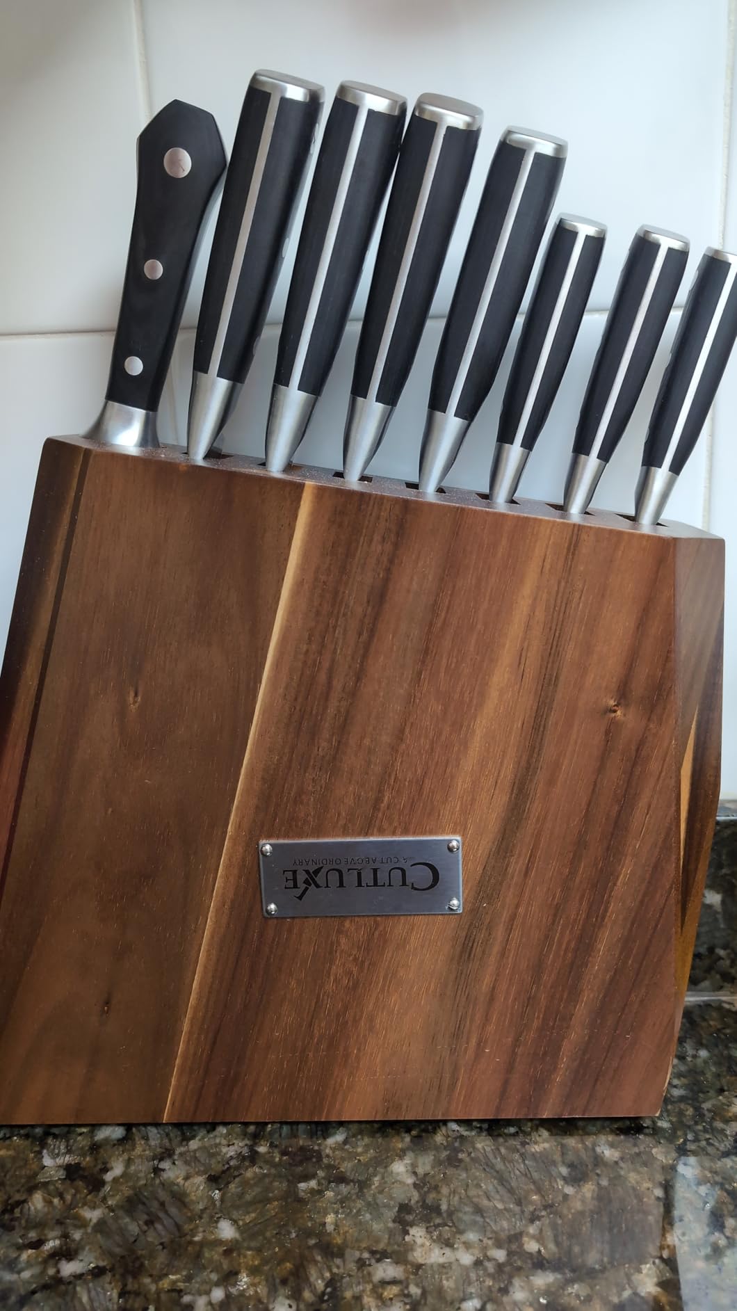 Cutluxe Chef Knife Set, 3 PCS Professional Chef's Knife Set - Razor Sharp German Steel, Full Tang, Ergonomic Handles - Artisan Series Customer Review Cutluxe Chef Knife Set, 3 PCS Professional Chef's Knife Set - Razor Sharp German Steel, Full Tang, Ergonomic Handles - Artisan Series - Customer Photo 1