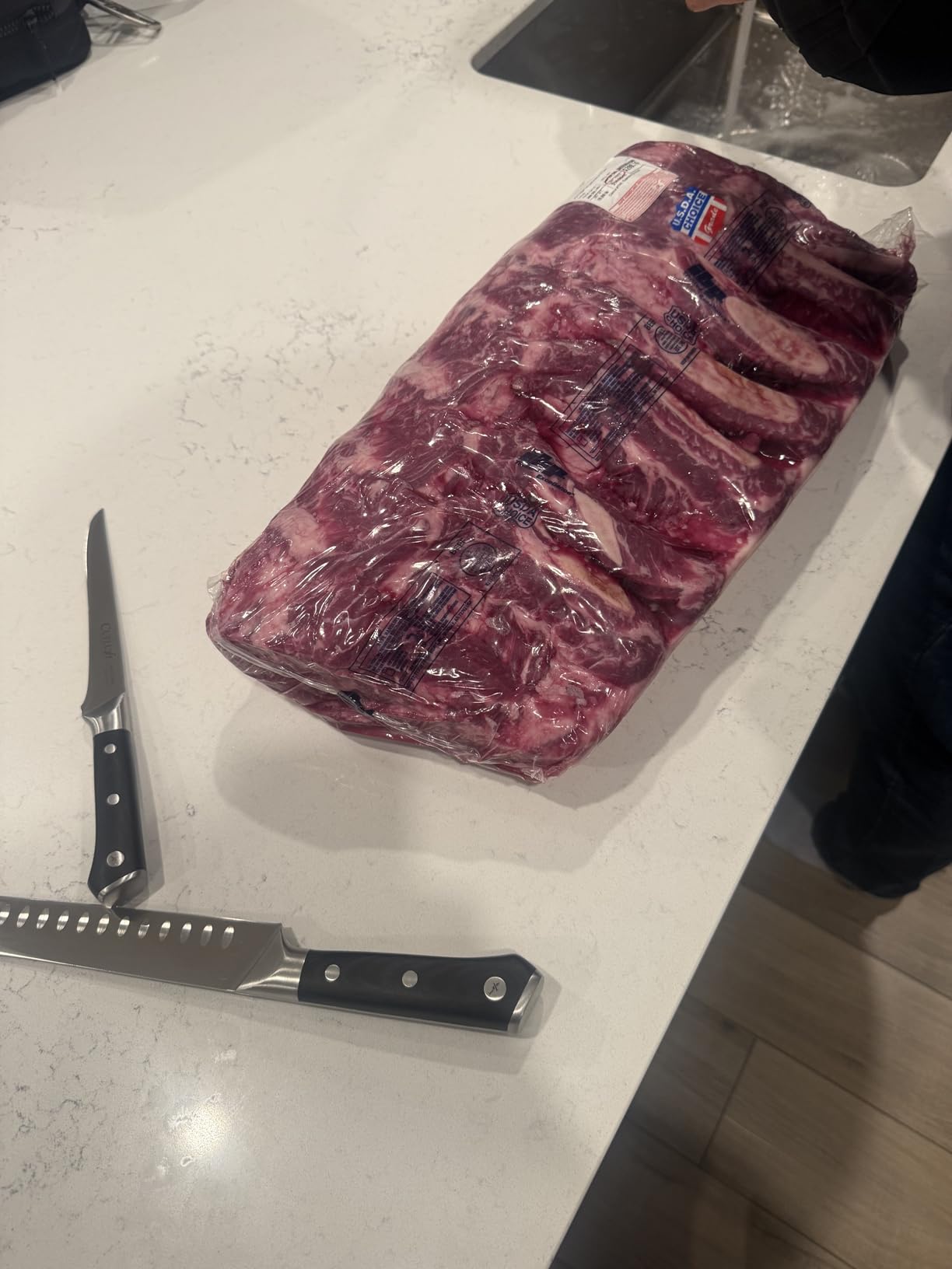 Cutluxe Carving Knife Set for BBQ & Brisket – Razor Sharp German Steel Slicing and Boning Knife for Meat Cutting, Full Tang & Ergonomic Handle, Grilling Gifts for Men – Artisan Series Customer Review Cutluxe Carving Knife Set for BBQ & Brisket – Razor Sharp German Steel Slicing and Boning Knife for Meat Cutting, Full Tang & Ergonomic Handle, Grilling Gifts for Men – Artisan Series - Customer Photo 3
