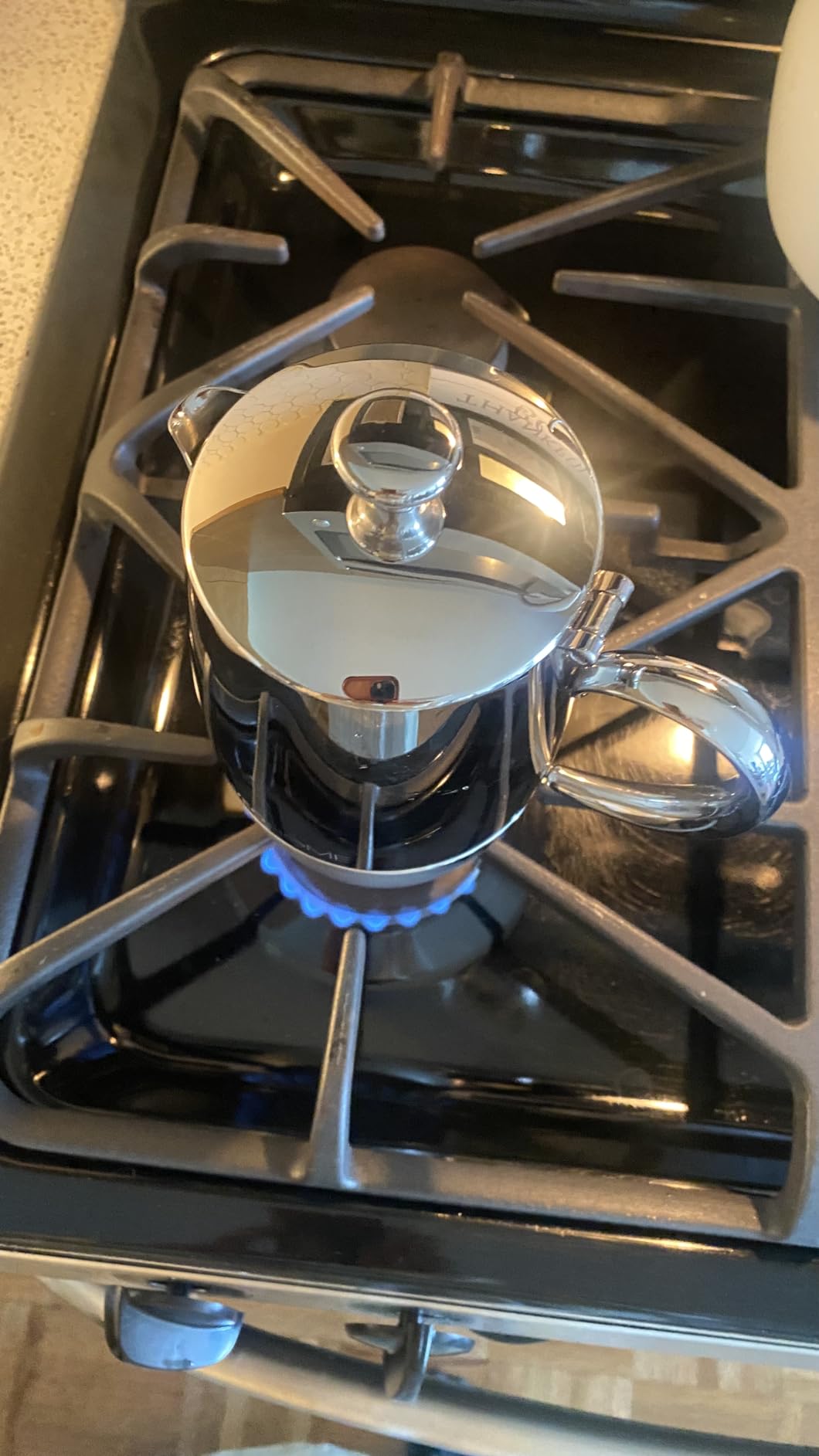VeoHome Stovetop Espresso Coffee Maker - 10 Cups 500ml Multi-Stove Stainless Steel Induction Moka Pot - Unbreakable and Dishwasher-Safe Italian Style Caffe Machine Customer Review VeoHome Stovetop Espresso Coffee Maker - 10 Cups 500ml Multi-Stove Stainless Steel Induction Moka Pot - Unbreakable and Dishwasher-Safe Italian Style Caffe Machine - Customer Photo 2
