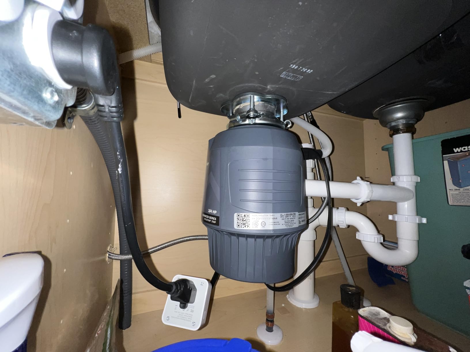 InSinkErator EVOLUTION 0.75HP 3/4 HP, Advanced Series EZ Connect Continuous Feed Food Waste Garbage Disposal, Gray - Customer Photo 2