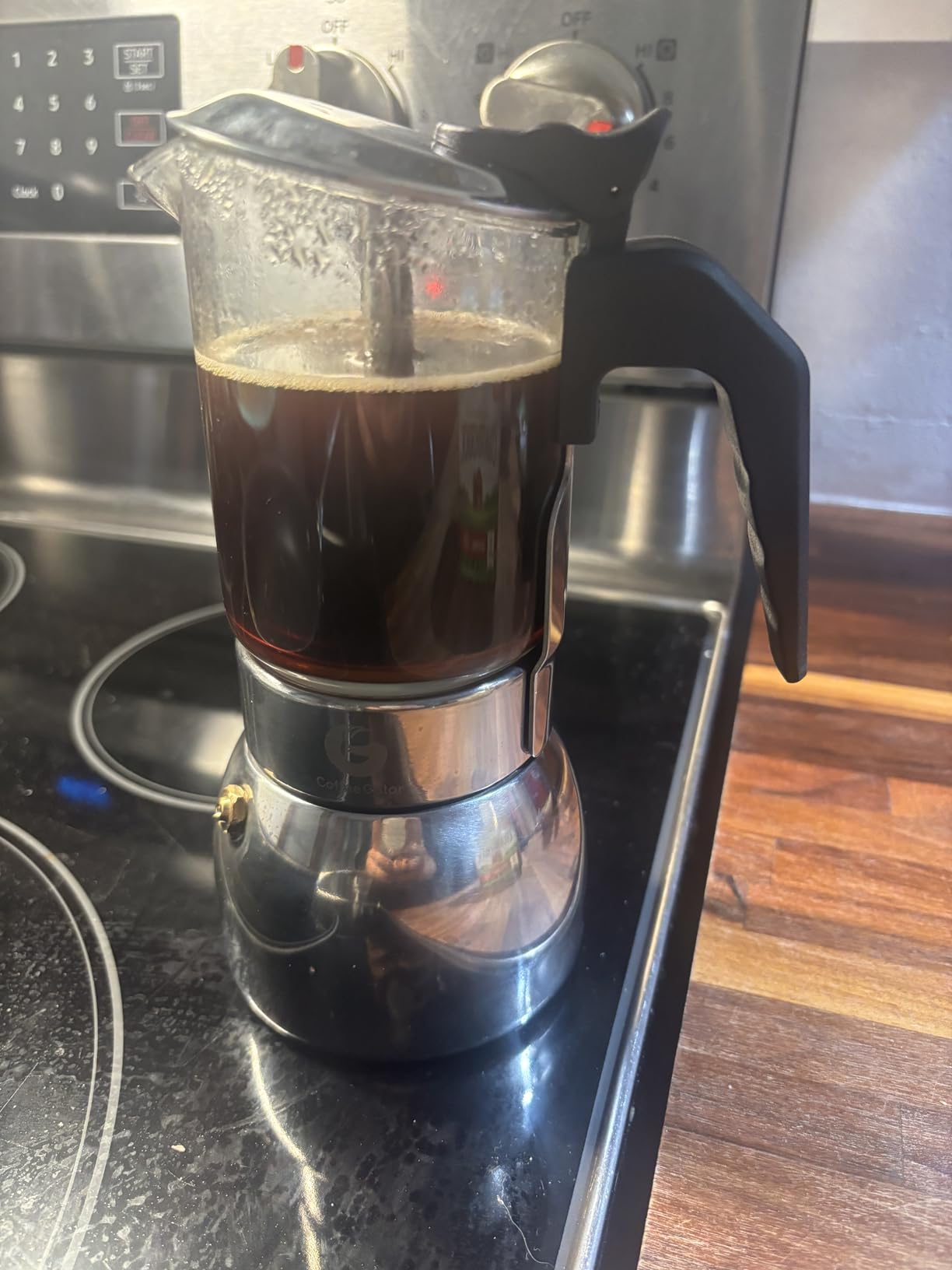 Coffee Gator 9 Cup Moka Pot, 15oz Stovetop Espresso Maker for Italian Coffee, Transparent Glass & Stainless Steel Design, Silver, 450ml Customer Review Coffee Gator 9 Cup Moka Pot, 15oz Stovetop Espresso Maker for Italian Coffee, Transparent Glass & Stainless Steel Design, Silver, 450ml - Customer Photo 1