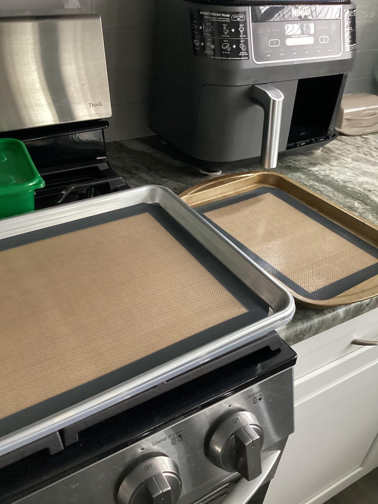 Silicone Baking Mat, 3 Pack Reusable Baking Sheet, Non-Stick & Food Safe Silicone Mats for Baking for Making Cookies Macaroons Bread, Baking Supplies & Accessories - Customer Photo 2