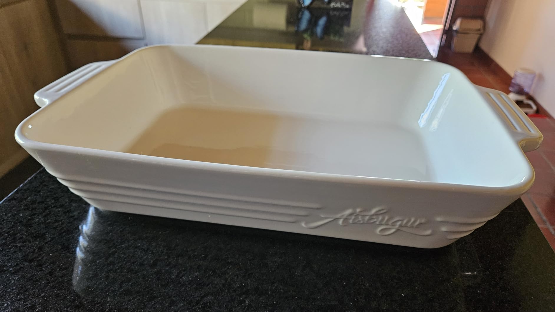 Casserole Dishes for Oven,9x13 Ceramic Baking Dish,4.2 Quarts Large Lasagna Pan with Handles Deep and Large Capacity,Durable Bakeware for Lasagna, Home Decor, Wedding Gift, White Customer Review Casserole Dishes for Oven,9x13 Ceramic Baking Dish,4.2 Quarts Large Lasagna Pan with Handles Deep and Large Capacity,Durable Bakeware for Lasagna, Home Decor, Wedding Gift, White - Customer Photo 1