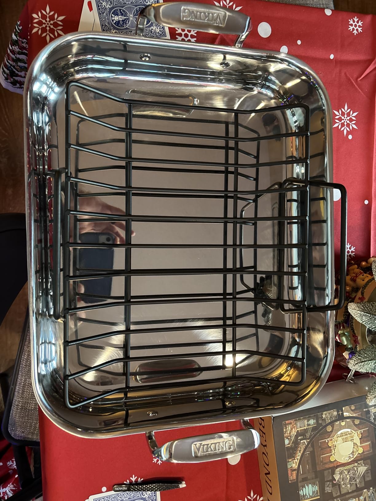Viking 3-Ply Stainless Steel Roasting Pan with Non Stick Rack, 16 x 13 Inch Kitchen Cookware, Great for Turkey, Includes Probe Thermometer, Dishwasher and Oven Safe, Induction Ready, Silver - Customer Photo 2