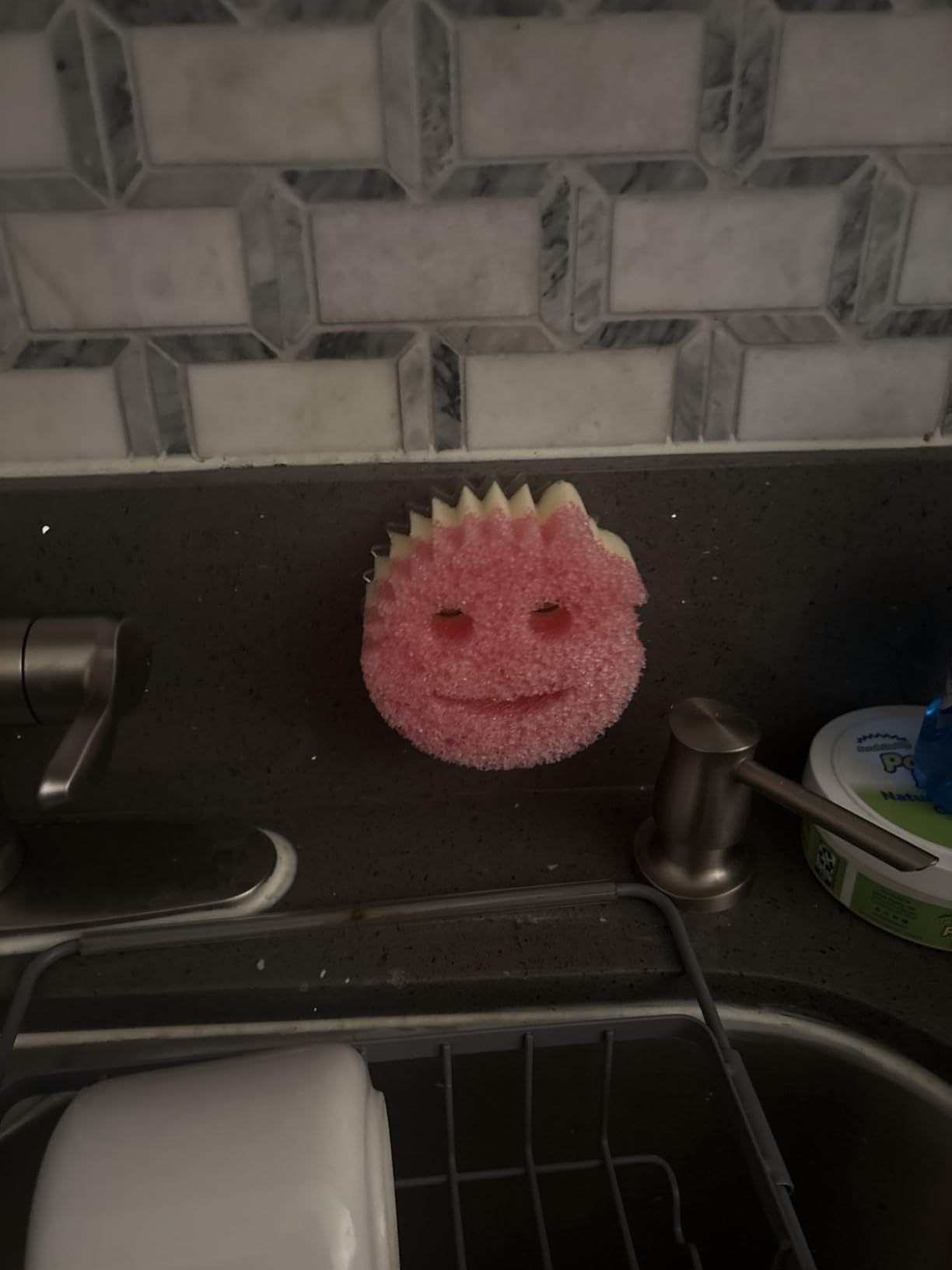 Scrub Daddy 4 Scrub Daddy Sponges & 4 Scrub Mommy Kitchen Sponges - Scratch-Free for Dishes & Multipurpose Cleaning - BPA Free & Made with Polymer Foam - Stain & Odor Resistant (8 Pack) - Customer Photo 2