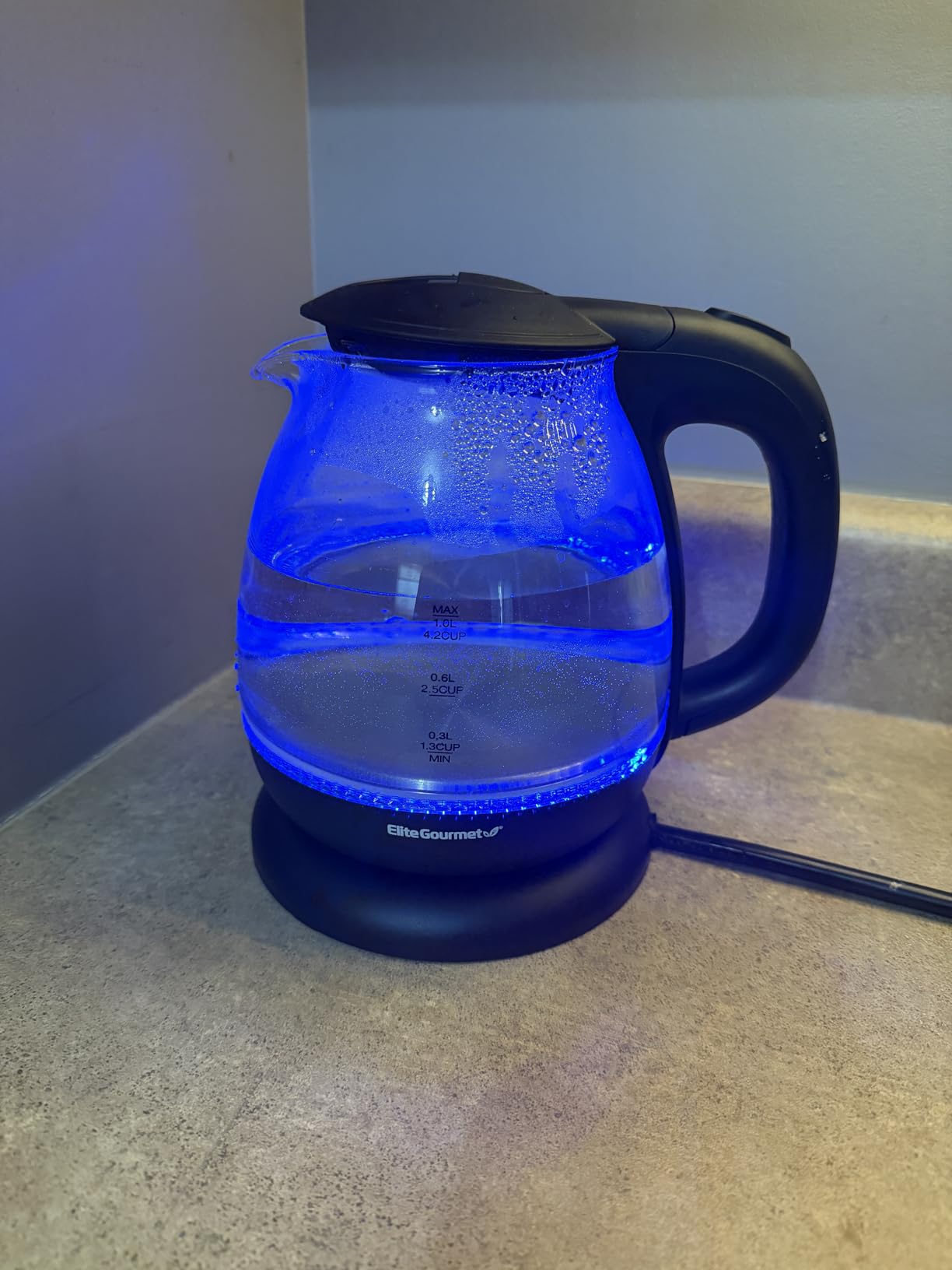 Elite Gourmet EKT8717 1.7L Dual Wall Cool Touch Electric Tea Kettle, Borosilicate Glass, 304 Stainless Steel Interior, Programmed Digital Touchscreen, Keep Warm, Auto Off & Audible Indicator, Black - Customer Photo 2