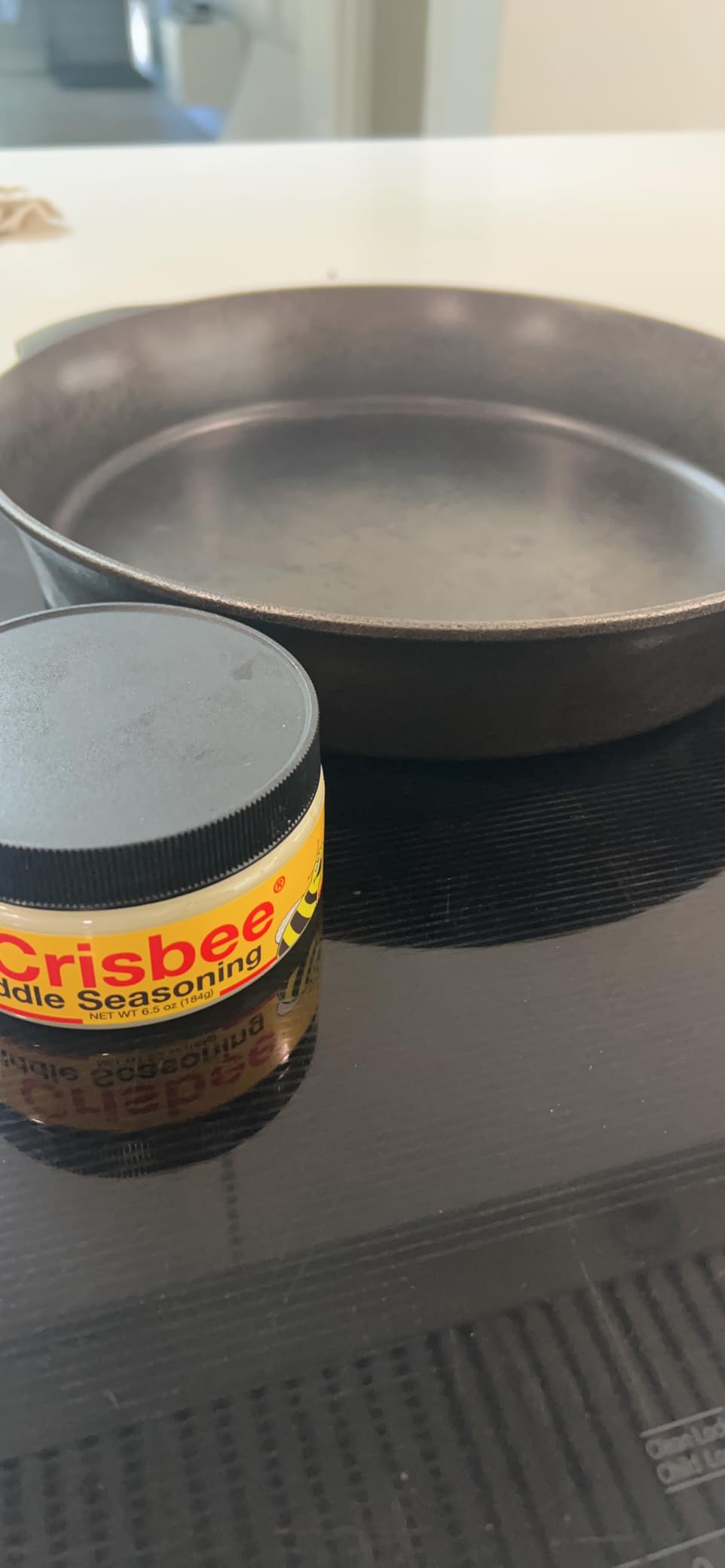 Crisbee Griddle Seasoning - 6.5oz - 2-in-1 Seasoning for Blackstone Griddle, Cast Iron and Carbon Steel Cookware - Family Made in USA Customer Review Crisbee Griddle Seasoning - 6.5oz - 2-in-1 Seasoning for Blackstone Griddle, Cast Iron and Carbon Steel Cookware - Family Made in USA - Customer Photo 2