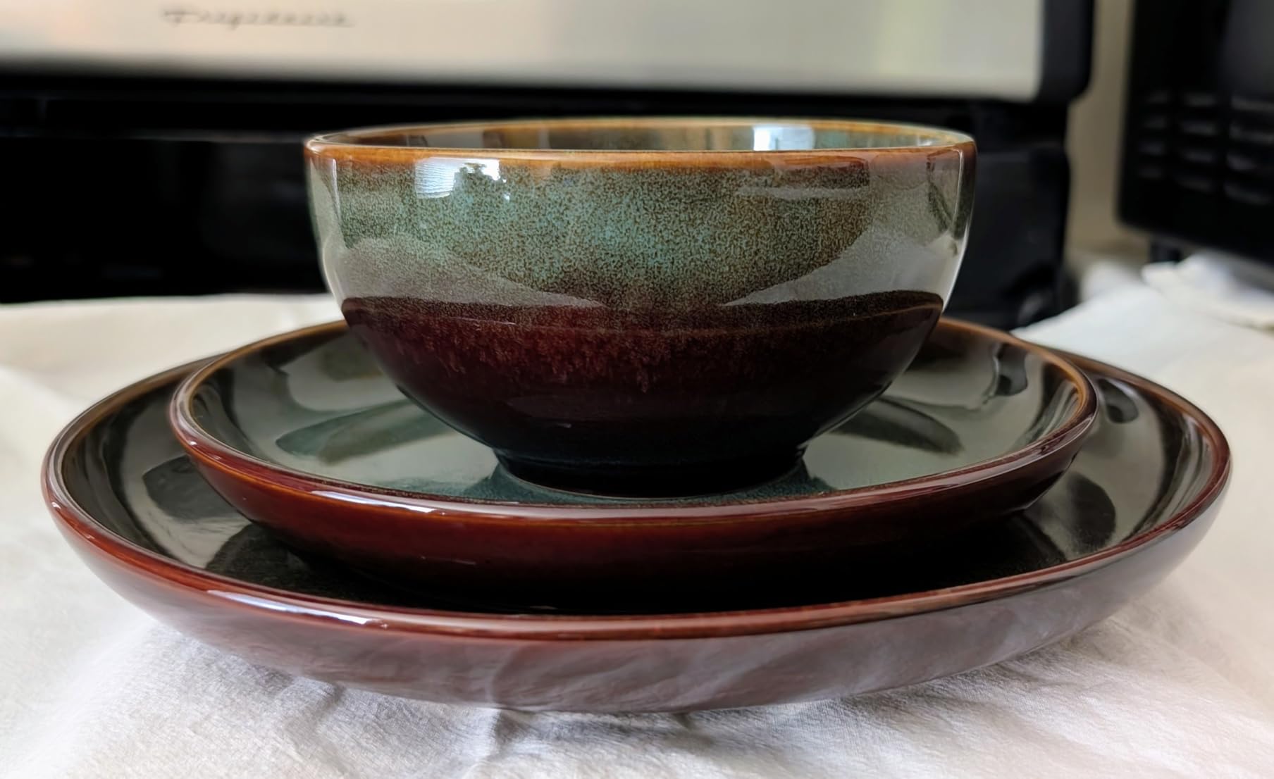 Stoneware Dinnerware Sets Service for 4, 12 pcs Reactive Glaze Plates and Bowls Sets, Handmade Ceramic Dish Set, Highly Chip and Crack Resistant Modern Plate Set, Brown Green Customer Review Stoneware Dinnerware Sets Service for 4, 12 pcs Reactive Glaze Plates and Bowls Sets, Handmade Ceramic Dish Set, Highly Chip and Crack Resistant Modern Plate Set, Brown Green - Customer Photo 1