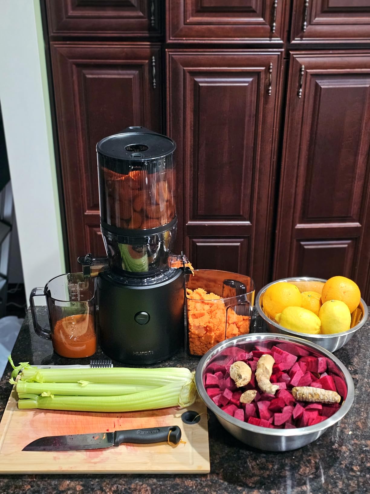 Hurom H320 Cold Press Juicer Machine, Easy to Clean Masticating Slow Juicer, Coarse Strainers, Self-Feeding, Hands Free, Family Size, Quiet Motor, Easy Assembly (Kale/Dark Green) Customer Review Hurom H320 Cold Press Juicer Machine, Easy to Clean Masticating Slow Juicer, Coarse Strainers, Self-Feeding, Hands Free, Family Size, Quiet Motor, Easy Assembly (Kale/Dark Green) - Customer Photo 1