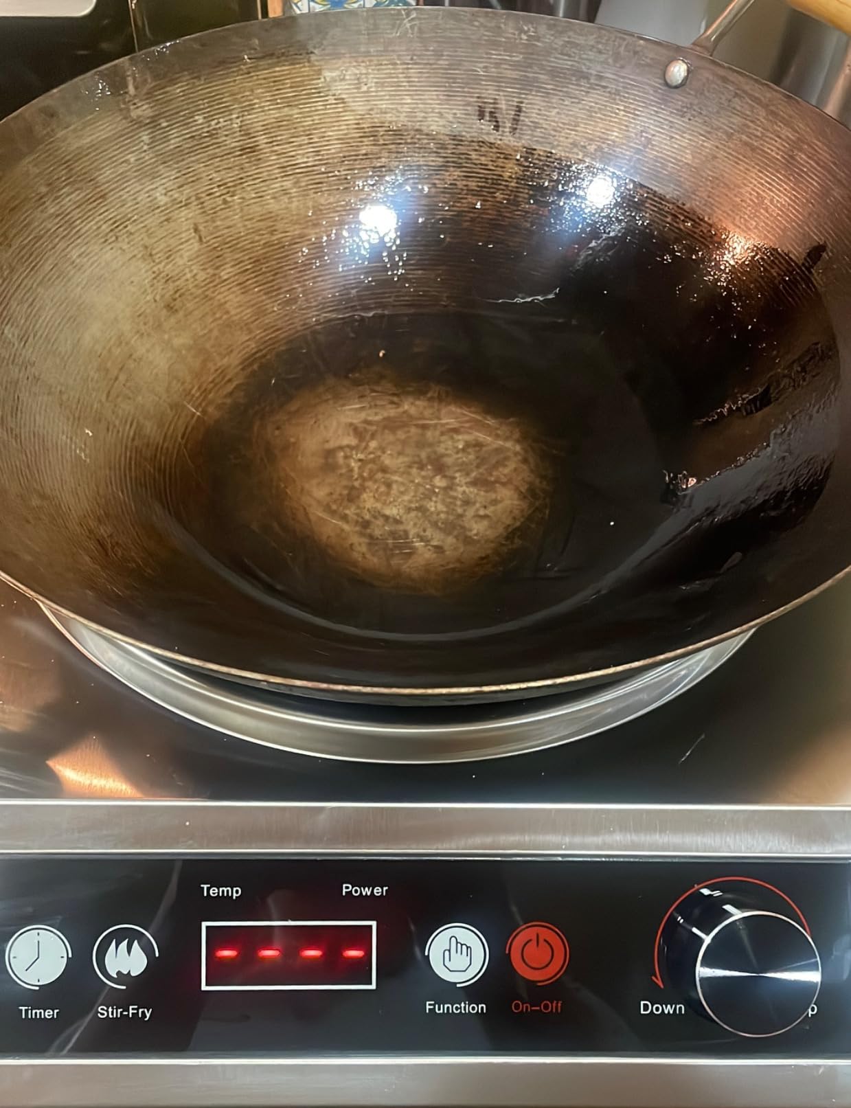 VEXMAECY 1800W Electric Wok Used For Home And Commercial,Induction Wok With Concave Surface Stainless Steel Strong Power Dual Control Mode 10 Power And Temp 24H Timer Induction Cooktop For Cooking - Customer Photo 2