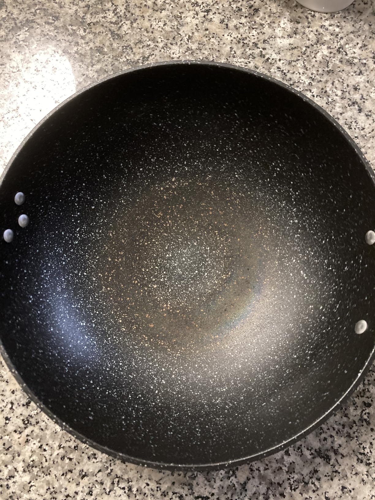VEXMAECY 1800W Induction Wok,Stainless Steel Electric Wok Used For Home And Commercial,Temp From 140°F to 460°F,Concave Surface Dual Control 10 Power 24H Timer,14-inch Cast Iron Wok Included - Customer Photo 1