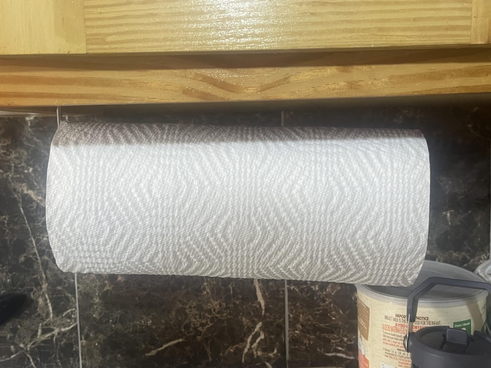 Bounty Essentials Select-A-Size Paper Towels, White, 2 Triple Rolls = 6 Regular Rolls (Packaging May Vary) Customer Review Bounty Essentials Select-A-Size Paper Towels, White, 2 Triple Rolls = 6 Regular Rolls (Packaging May Vary) - Customer Photo 4