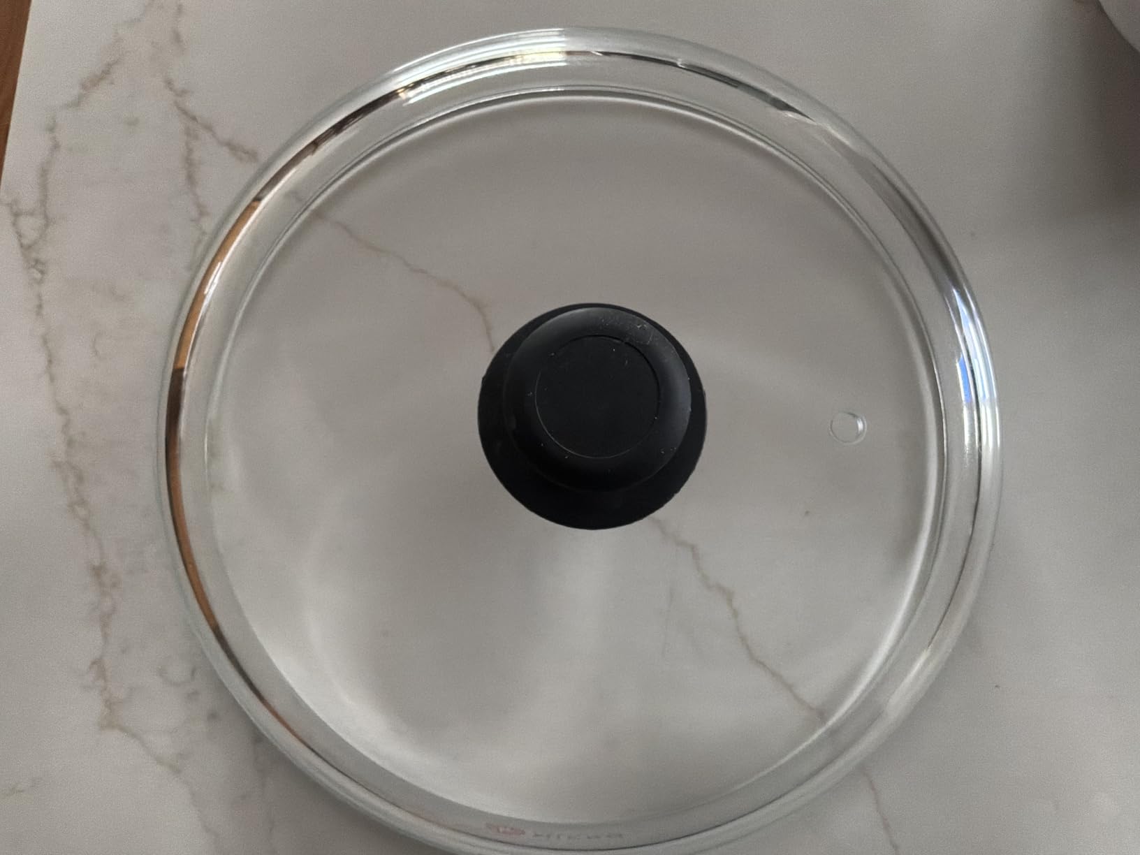 10.5-Inch Glass Microwave Splatter Cover - Borosilicate Glass Food Plate Splatter Guard with Vent Hole, BPA-Free, Easy-Grip Silicone Knob, Dishwasher Safe (1, Black, 10.5in) - Customer Photo 5