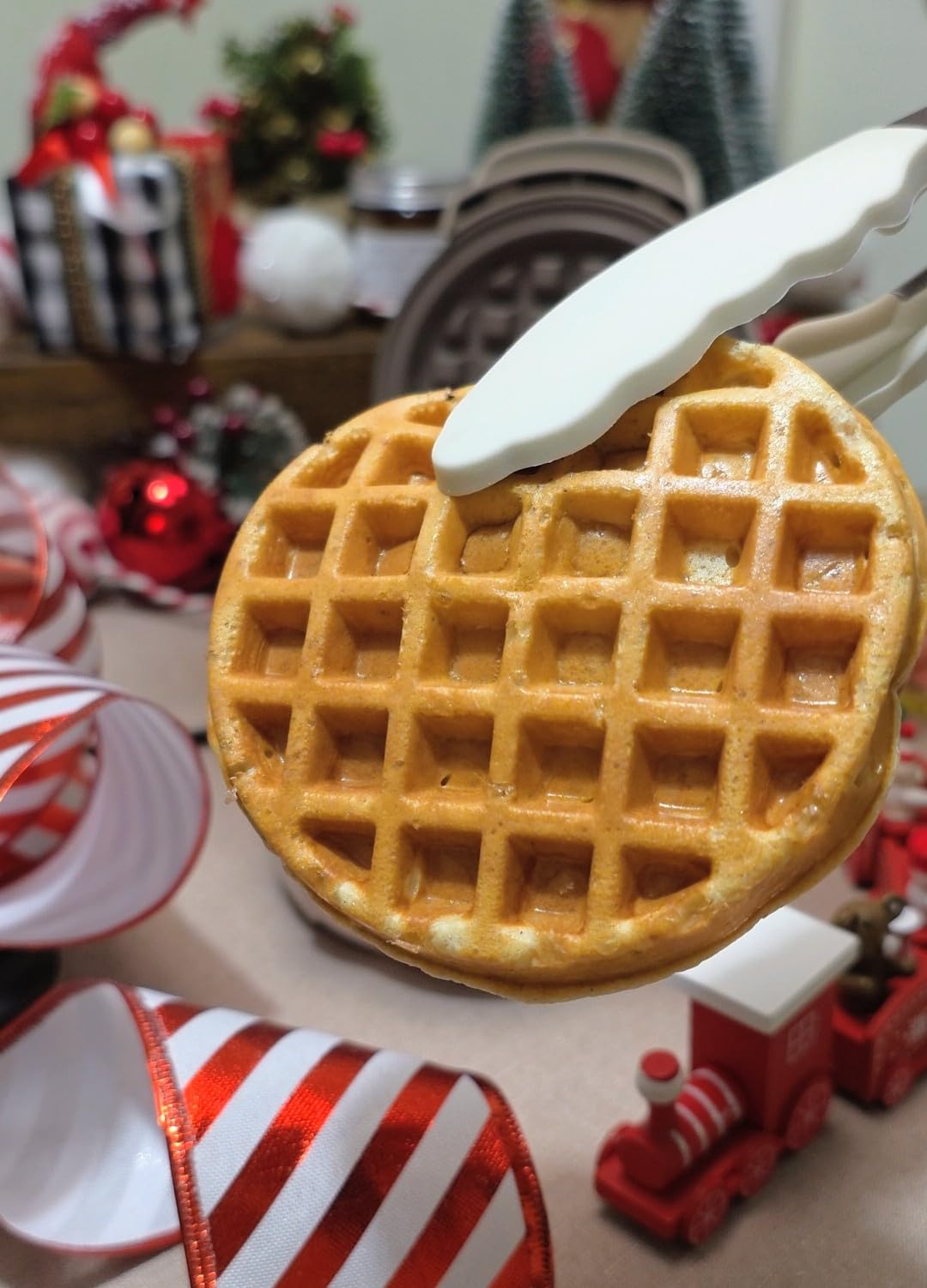 bella Snack-n-Store Mini Waffle Maker, EverGood Ceramic Nonstick Coating, Cord Wrap, Ready Indicator Light & Cool Touch Handles, Stackable Design & Customizable Plates, 350 Watt, Oatmilk - Customer Photo 1