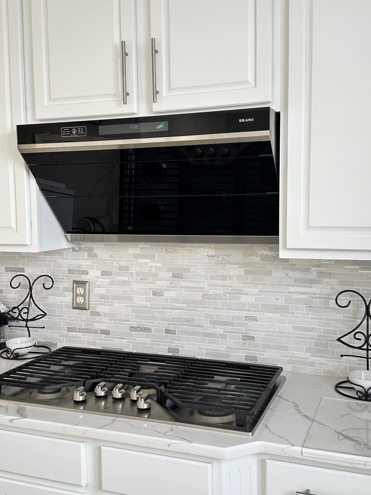Under Cabinet Range Hood 36 inch,Range Hood 900 CFM with Voice/Gesture Sensing/Touch Control Panel,Unique Side-Draft Design for Under Cabinet Modern Kitchen Hood Customer Review Under Cabinet Range Hood 36 inch,Range Hood 900 CFM with Voice/Gesture Sensing/Touch Control Panel,Unique Side-Draft Design for Under Cabinet Modern Kitchen Hood - Customer Photo 1