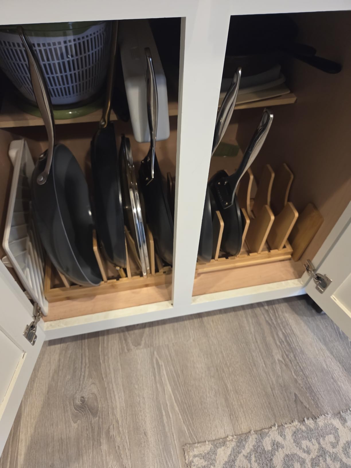 Pots and Pans Organizer under Cabinet, Bamboo Expandable Bakeware and Cutting Board Organizers, Adjustable Pot Lids Holder Rack, Cookie Sheet Baking Pan, Tray Organizer for Kitchen Storage (Natural) customer photo 2