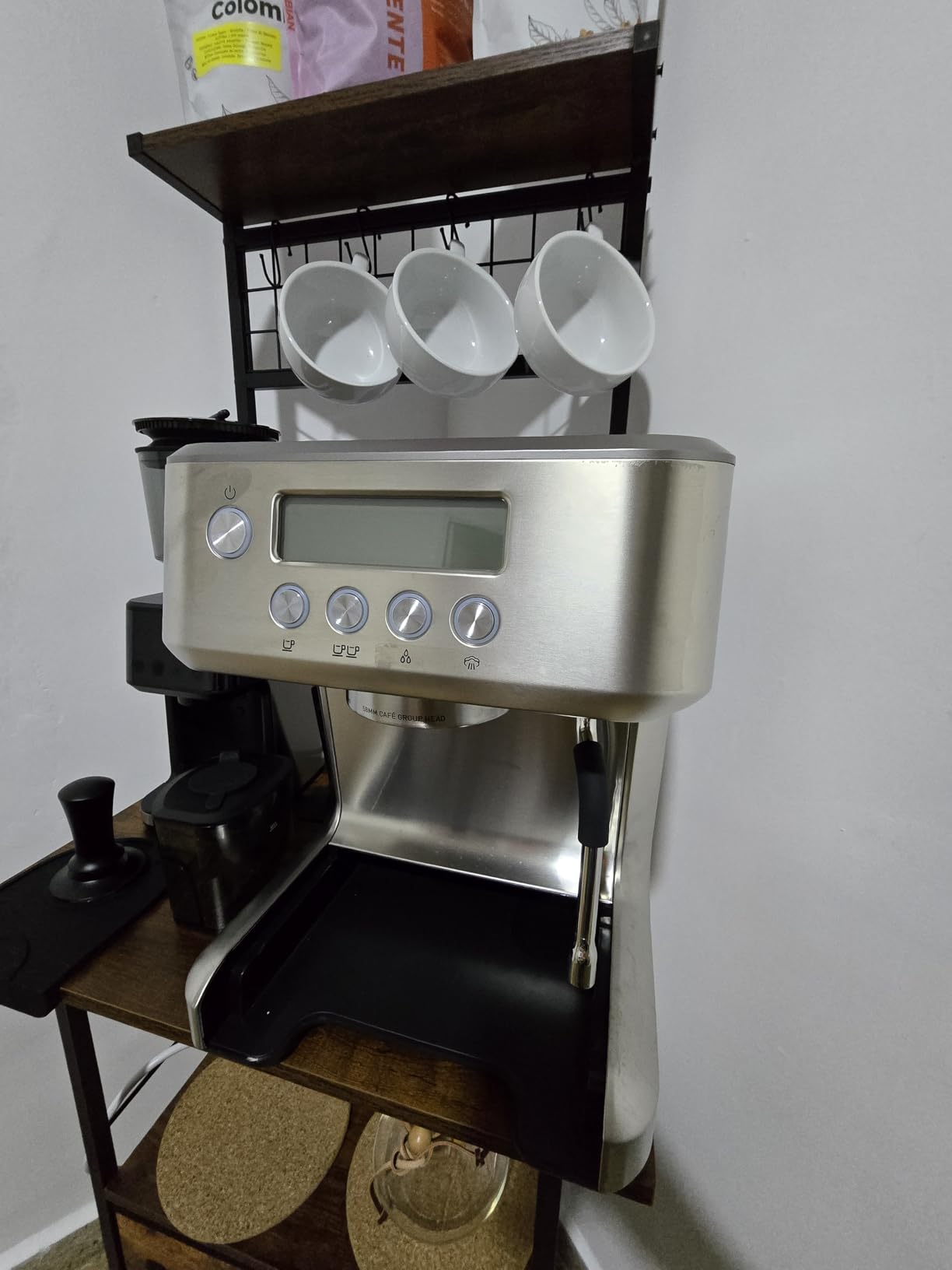 CASABREWS Ultra Espresso Machine with LCD Display, Espresso Maker with Powerful Milk Frother, Customizable Brewing Temperature, Provides Barista-Level Lattes and Cappuccinos, Gift for Men & Women - Customer Photo 1