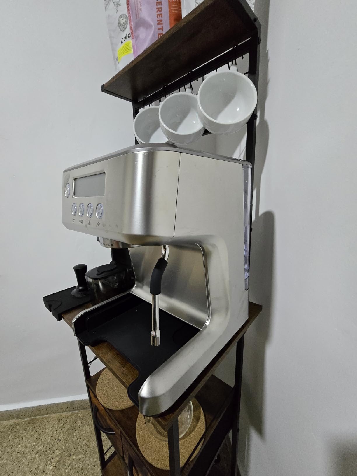 CASABREWS Ultra Espresso Machine with LCD Display, Espresso Maker with Powerful Milk Frother, Customizable Brewing Temperature, Provides Barista-Level Lattes and Cappuccinos, Gift for Men & Women Customer Review CASABREWS Ultra Espresso Machine with LCD Display, Espresso Maker with Powerful Milk Frother, Customizable Brewing Temperature, Provides Barista-Level Lattes and Cappuccinos, Gift for Men & Women - Customer Photo 1