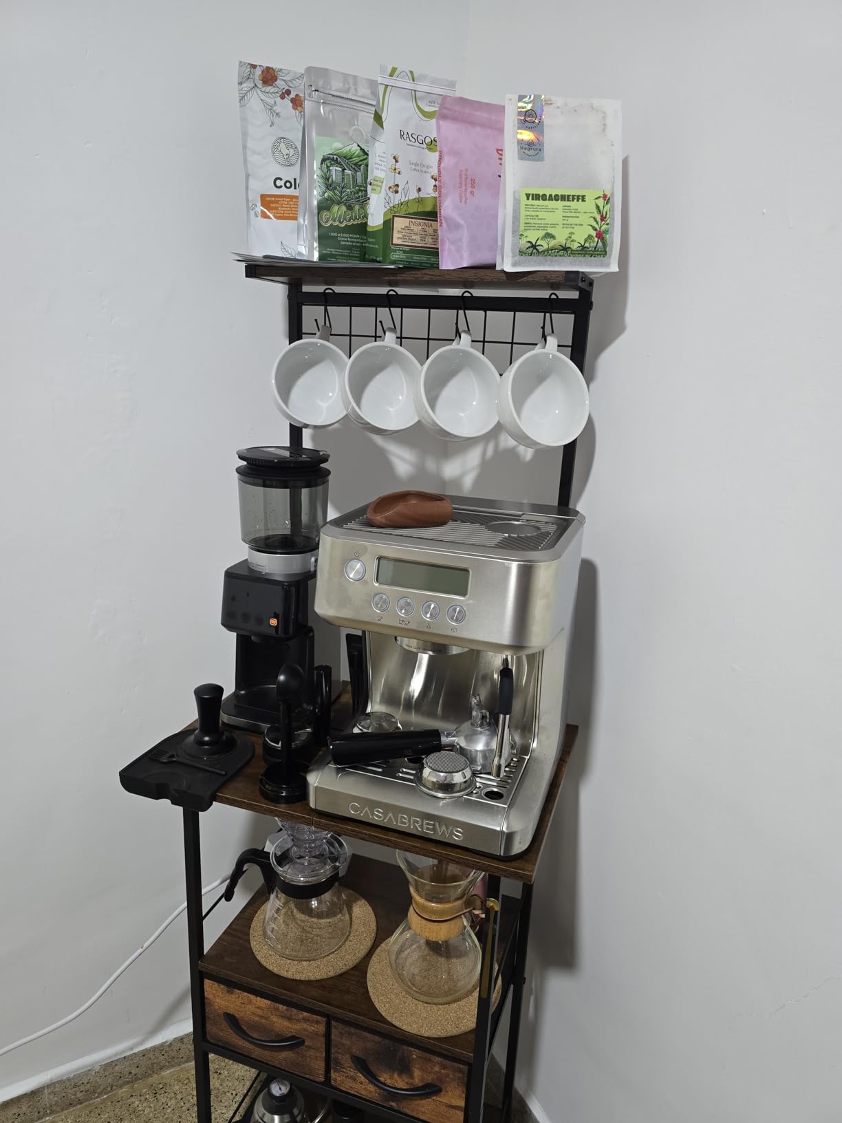 CASABREWS Ultra Espresso Machine with LCD Display, Espresso Maker with Powerful Milk Frother, Customizable Brewing Temperature, Provides Barista-Level Lattes and Cappuccinos, Gift for Men & Women Customer Review CASABREWS Ultra Espresso Machine with LCD Display, Espresso Maker with Powerful Milk Frother, Customizable Brewing Temperature, Provides Barista-Level Lattes and Cappuccinos, Gift for Men & Women - Customer Photo 2