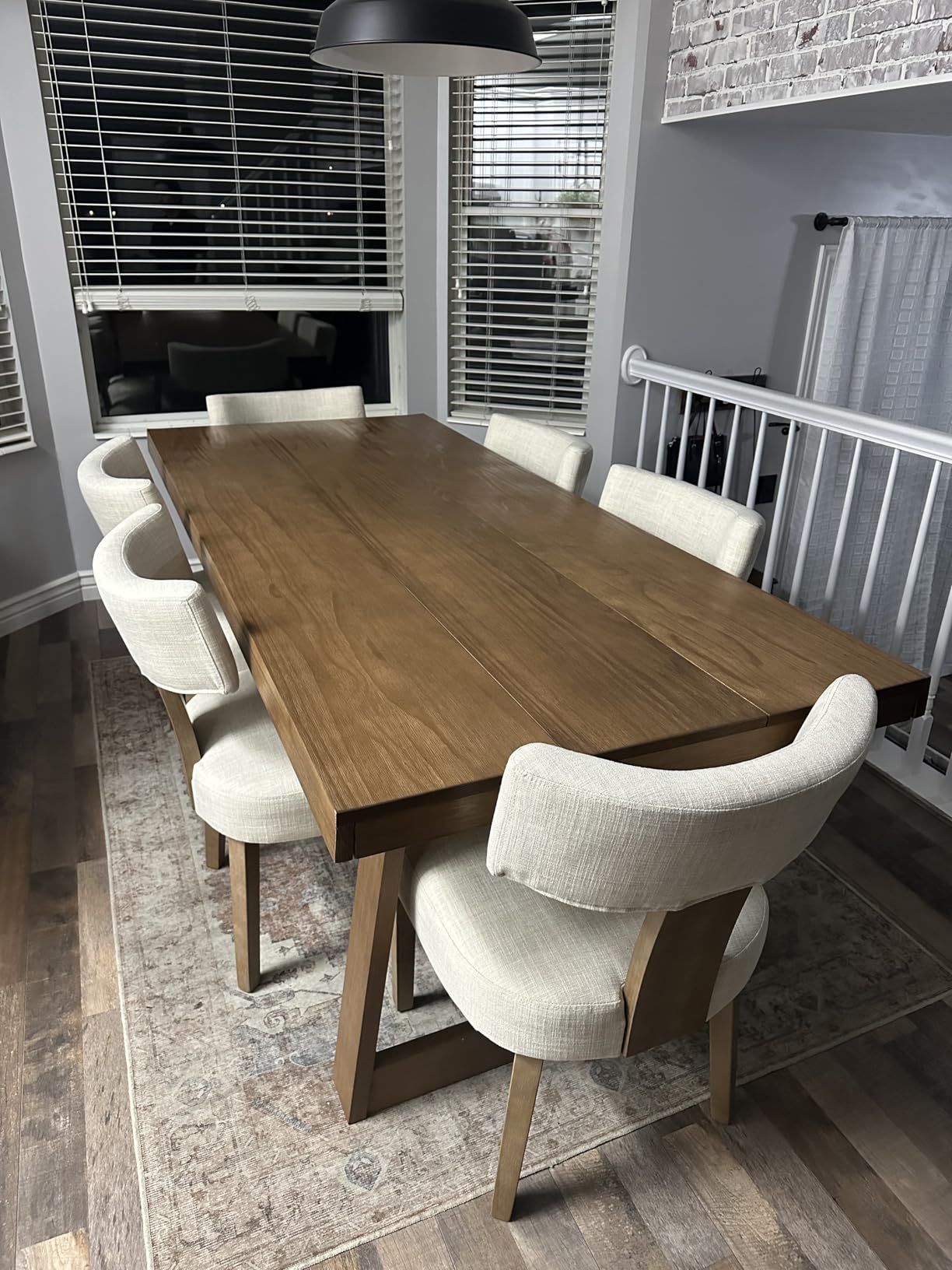 HNY Mid Century Modern Dining Chairs Set of 4, Farmhouse Linen Fabric Upholstered Accent Curved Backrest Kitchen Chairs, with Hardwood Frame, Beige Customer Review HNY Mid Century Modern Dining Chairs Set of 4, Farmhouse Linen Fabric Upholstered Accent Curved Backrest Kitchen Chairs, with Hardwood Frame, Beige - Customer Photo 3